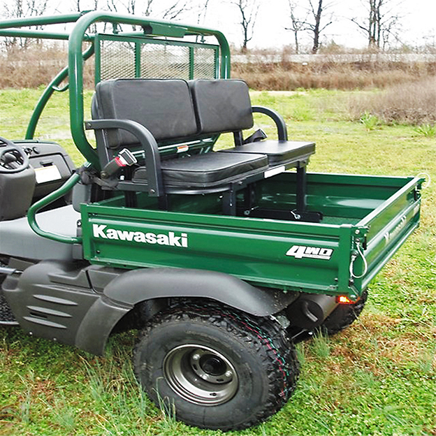 Фото 5. Вариант мотогрузовика Kawasaki Mule с увеличенной пассажировместимостью