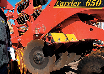 Carrier CR 650 дисковая система для рыхления и подготовки семенного ложа на износостойкой резиновой подвеске
