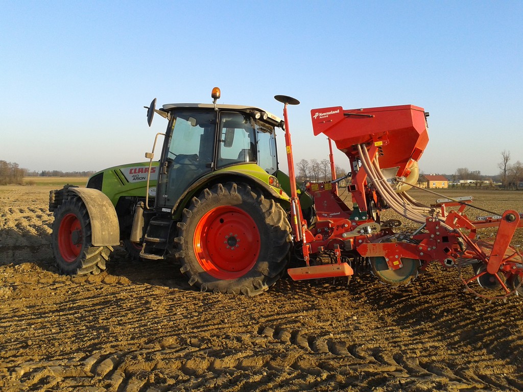 Фото 2. Стосильные универсалы. Claas