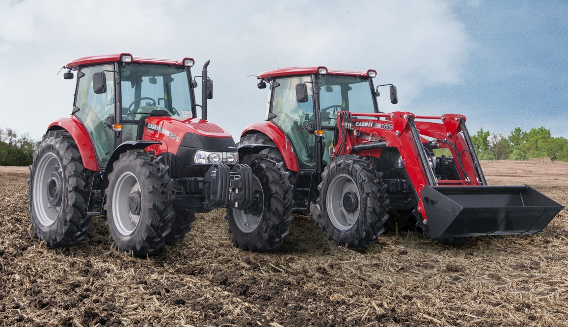Фото 3. Стосильные униерсалы. Case IH